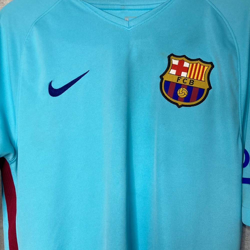 Fc Barcelona shirt 🔥